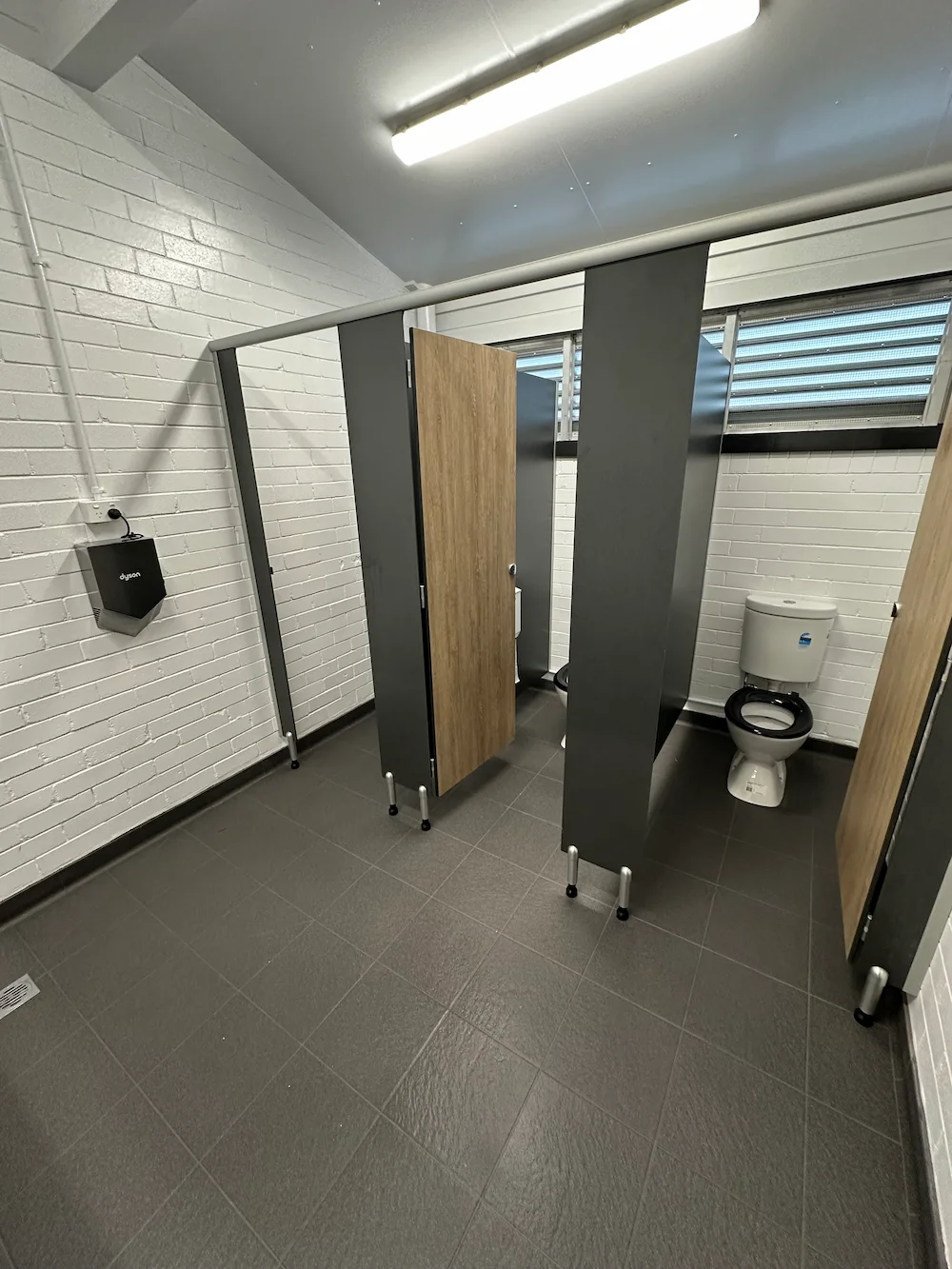 Niagara Park and Kincumber School Bathrooms