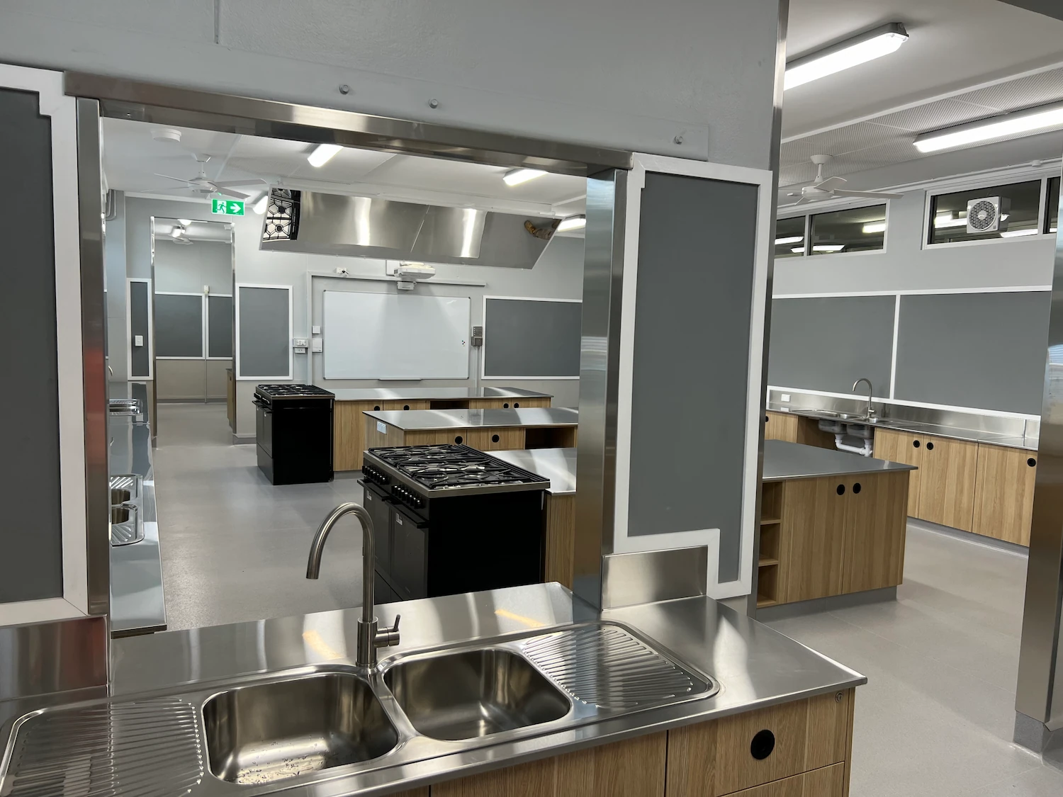 Tamworth High School image 2