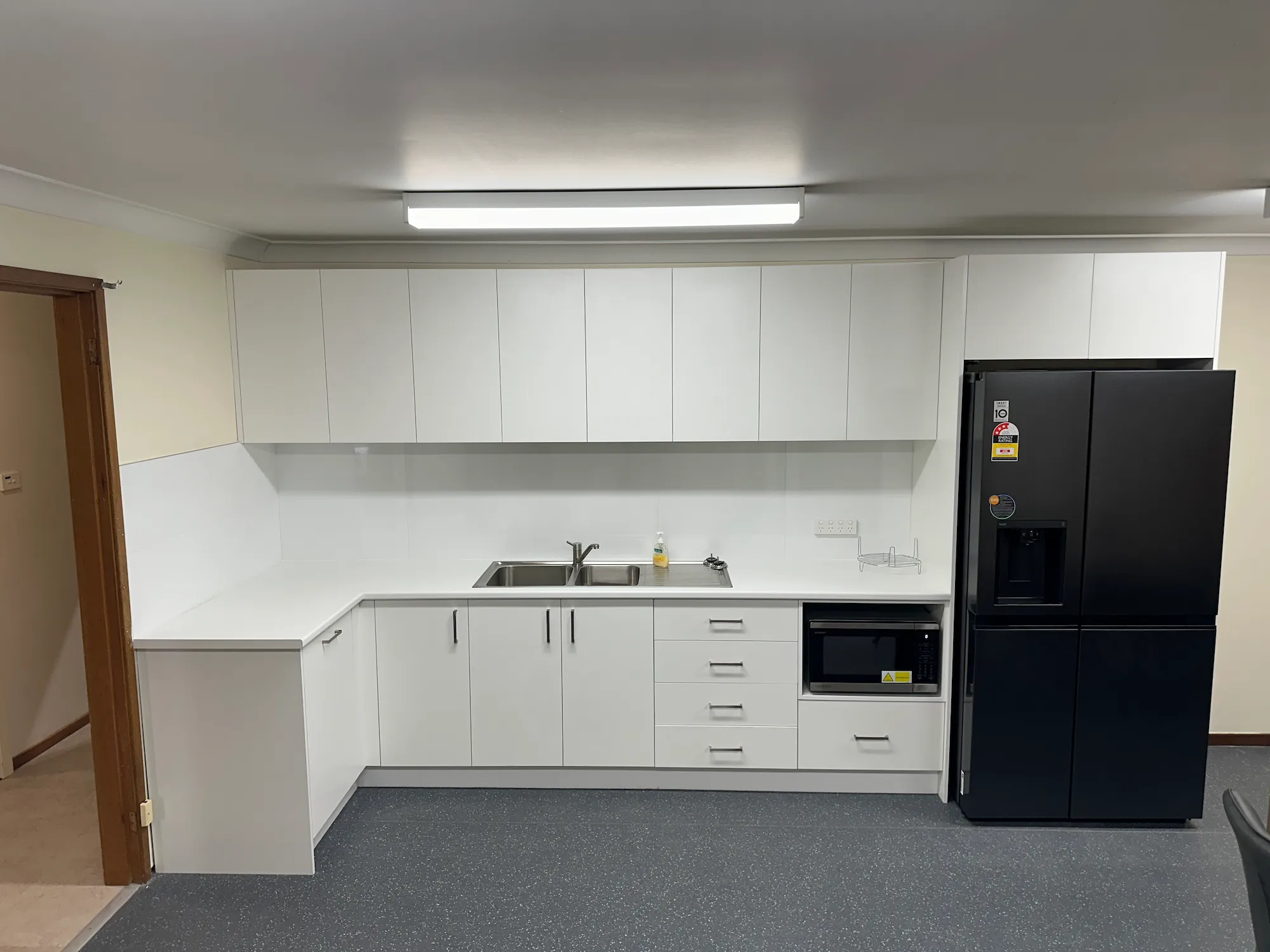 Unanderra Ambulance Station image 1